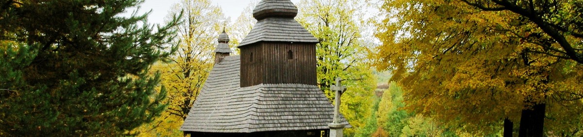 Drevené chrámy v slovenskej časti Karpatského oblúka